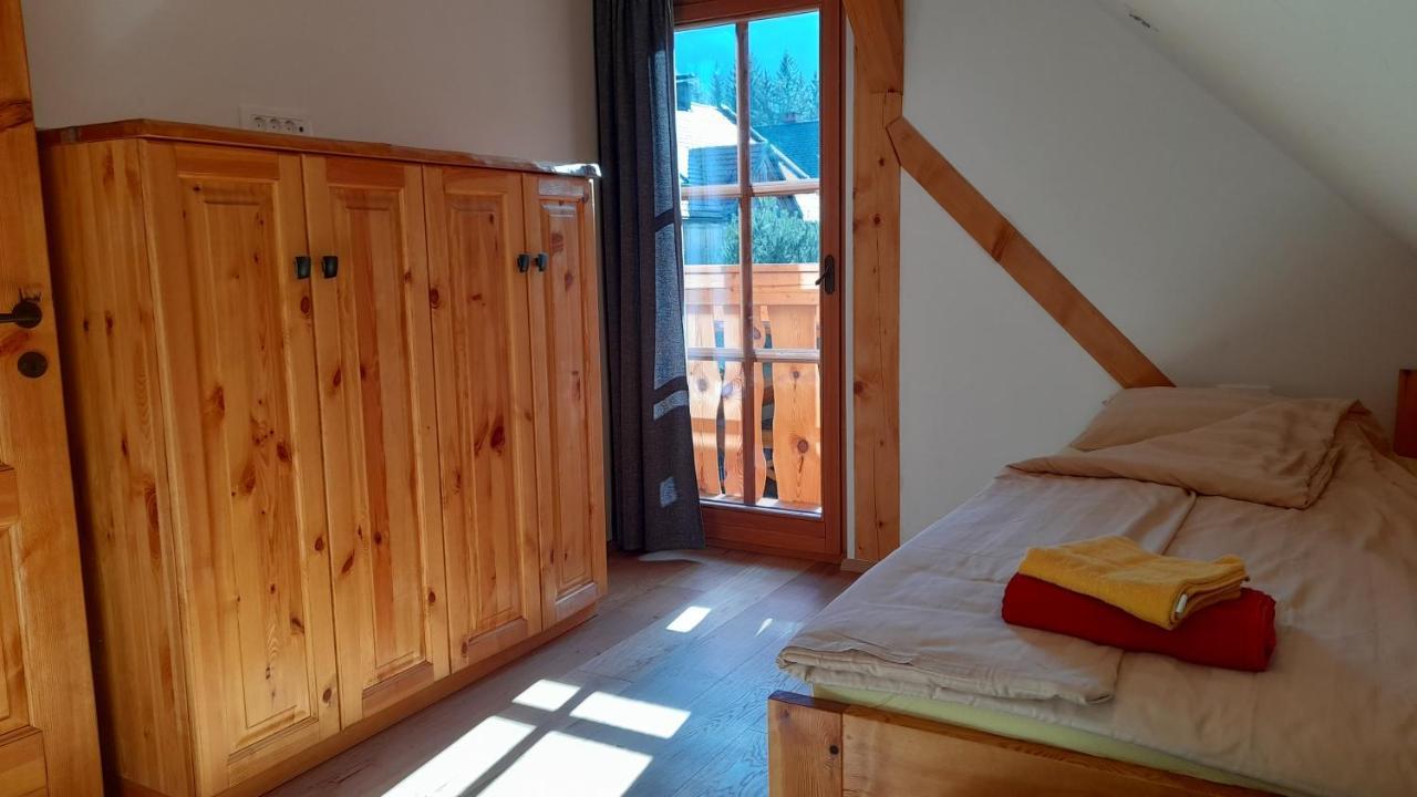 Apartma in Bungalov Jezerci Gozd Martuljek Exterior foto