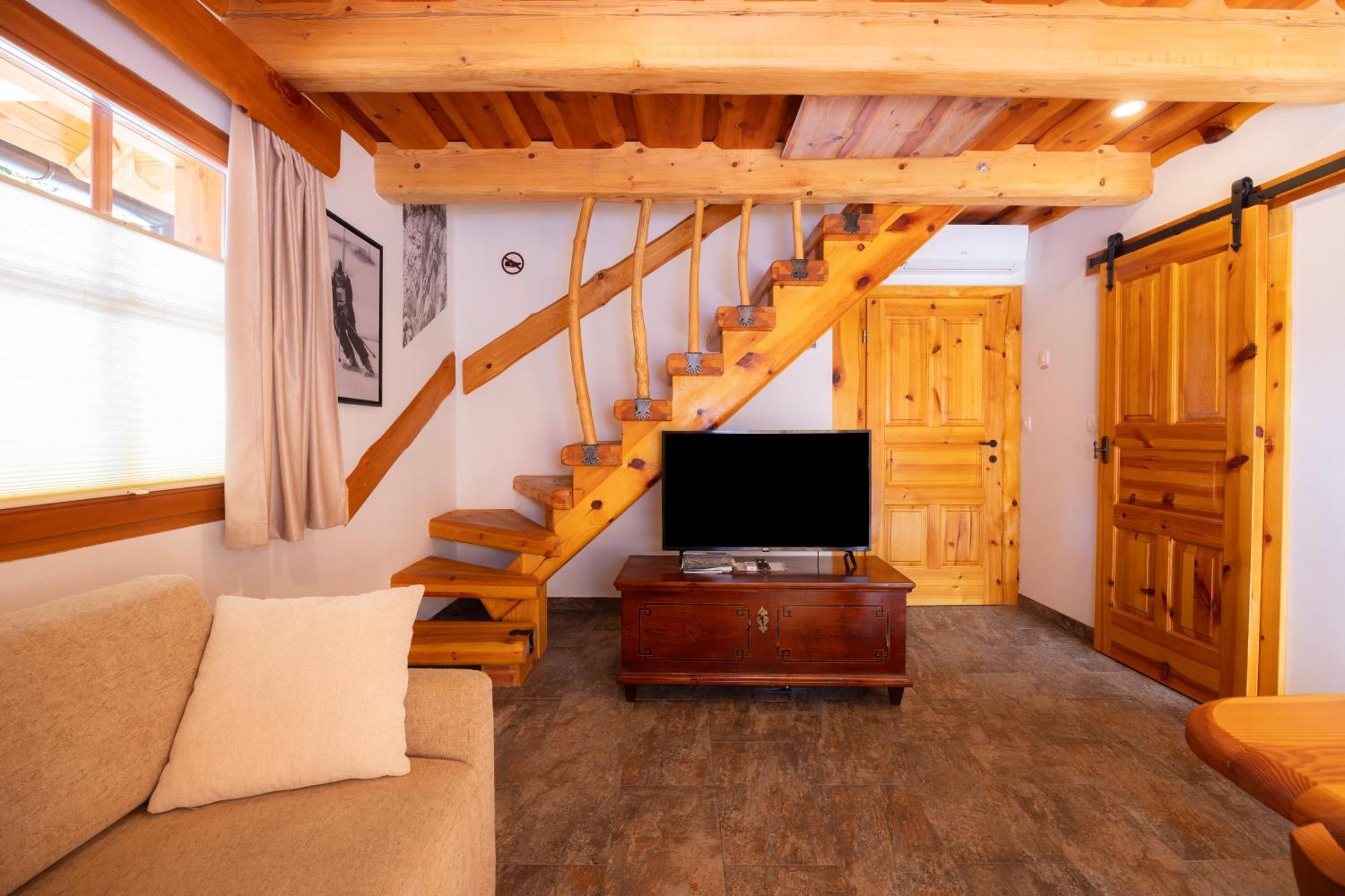 Apartma in Bungalov Jezerci Gozd Martuljek Exterior foto