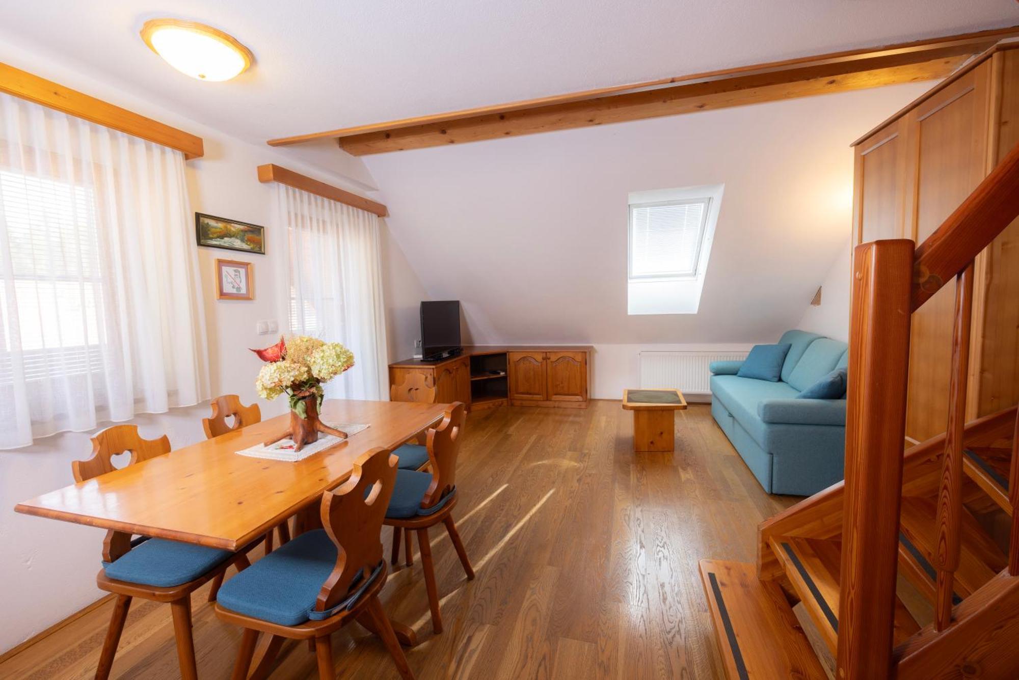 Apartma in Bungalov Jezerci Gozd Martuljek Exterior foto